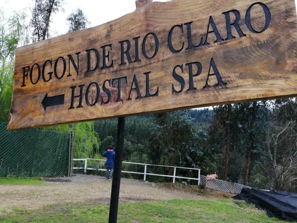 Hotel El Fogon De Rio Claro Esterno foto